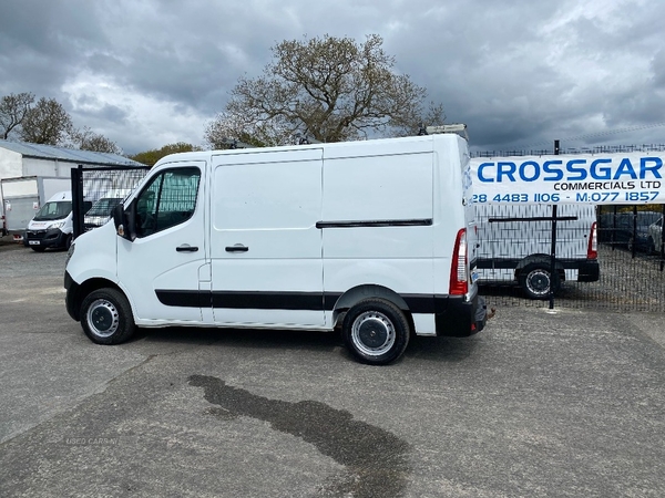 Nissan NV400 LOW ROOF SWB in Down