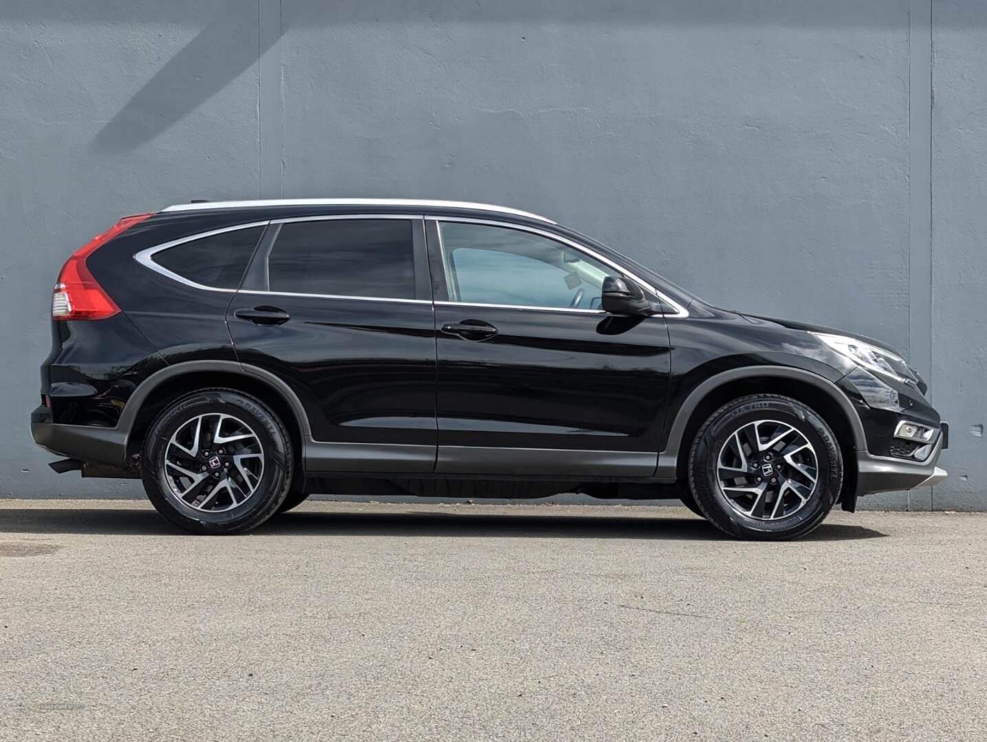 Honda CR-V DIESEL ESTATE in Tyrone