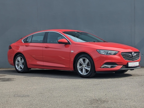 Vauxhall Insignia DIESEL GRAND SPORT in Tyrone