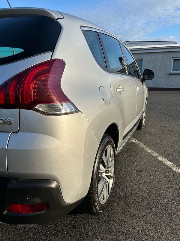 Peugeot 3008 1.6 BlueHDi 120 Active 5dr in Derry / Londonderry