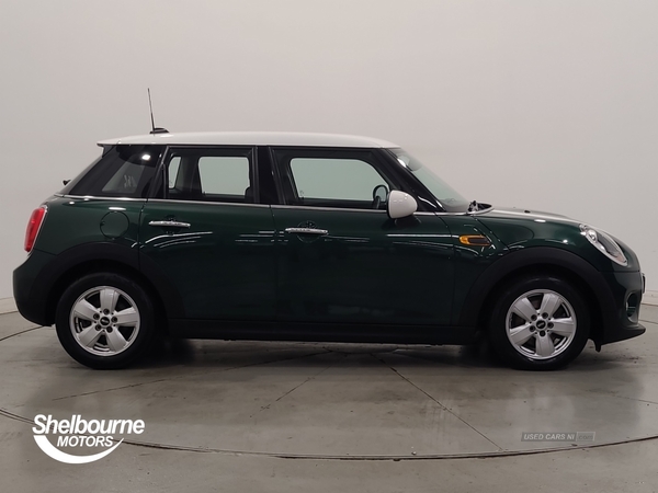 MINI Hatch 1..5 Cooper Hatchback 5dr Petrol Manual Euro 6 (s/s) (136 ps) in Down