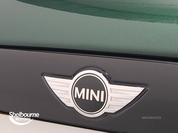 MINI Hatch 1..5 Cooper Hatchback 5dr Petrol Manual Euro 6 (s/s) (136 ps) in Down