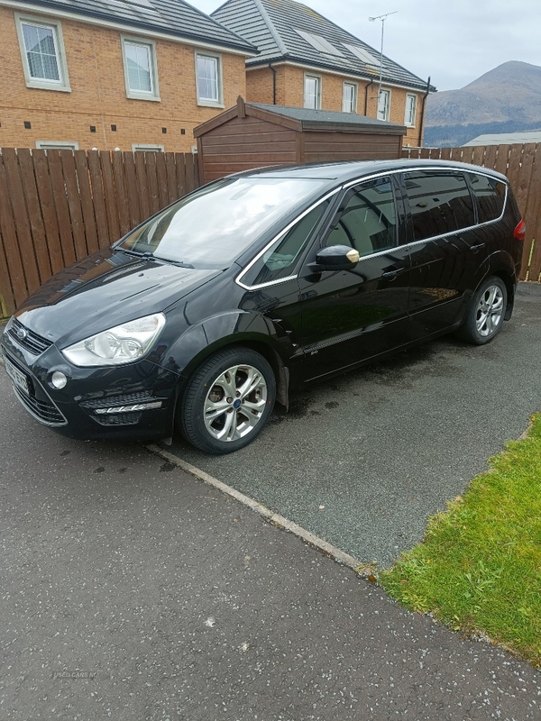 Ford S-Max 2.0 TDCi 140 Titanium 5dr in Down