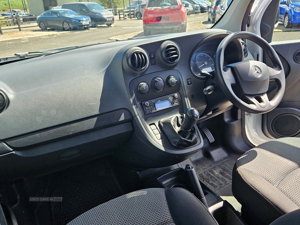Mercedes-Benz Citan 109 CDi Extra Long Dualiner BlueEFFICIENCY in Antrim