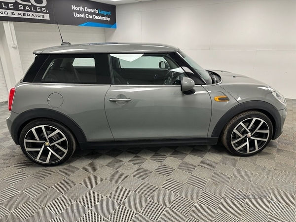 MINI Hatch One 1.5 ONE D 3d 94 BHP Upgrade Alloys, Bluetooth in Down