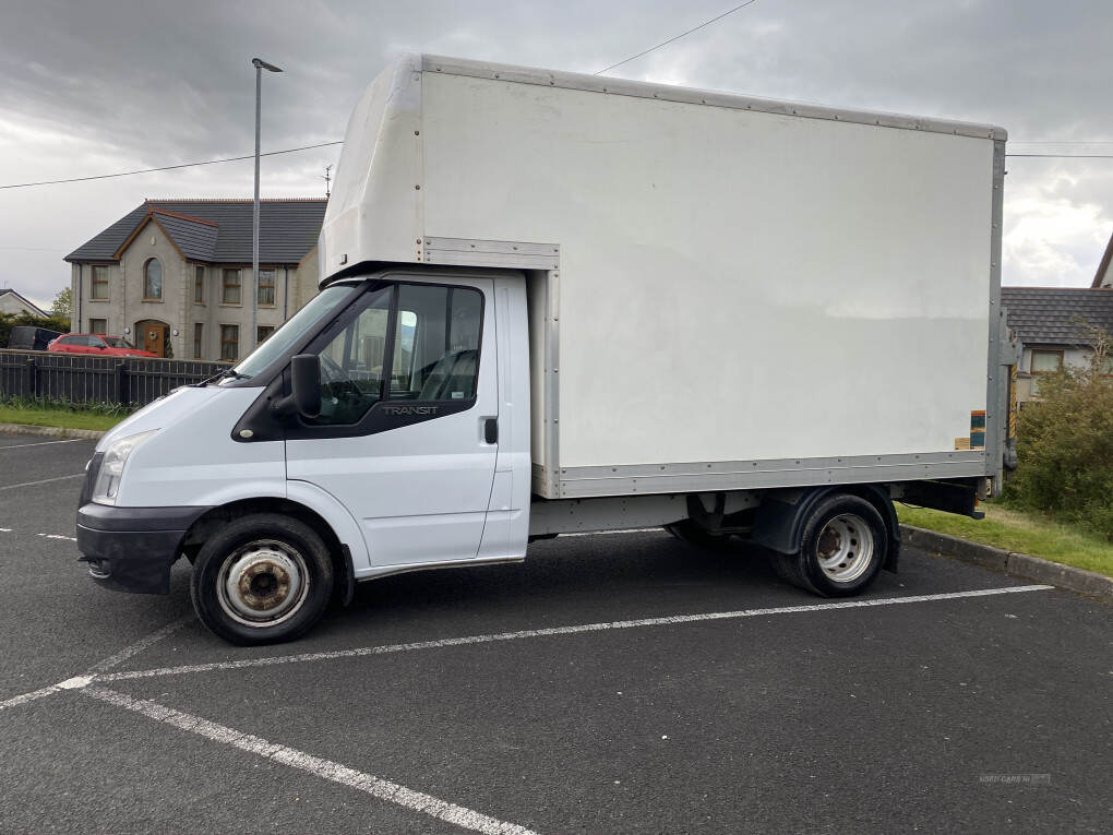 Mar 2014 Ford Transit Chassis Cab TDCi 125ps [DRW]