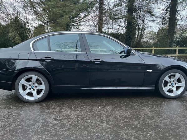 BMW 3 Series 320d [184] Exclusive Edition 4dr Step Auto in Down