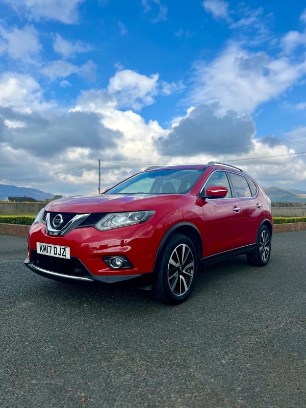 Nissan X-Trail 1.6 dCi Tekna 5dr 4WD [7 Seat] in Down