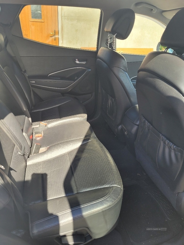 Hyundai Santa Fe 2.2 CRDi Premium 5dr Auto [7 Seats] in Armagh