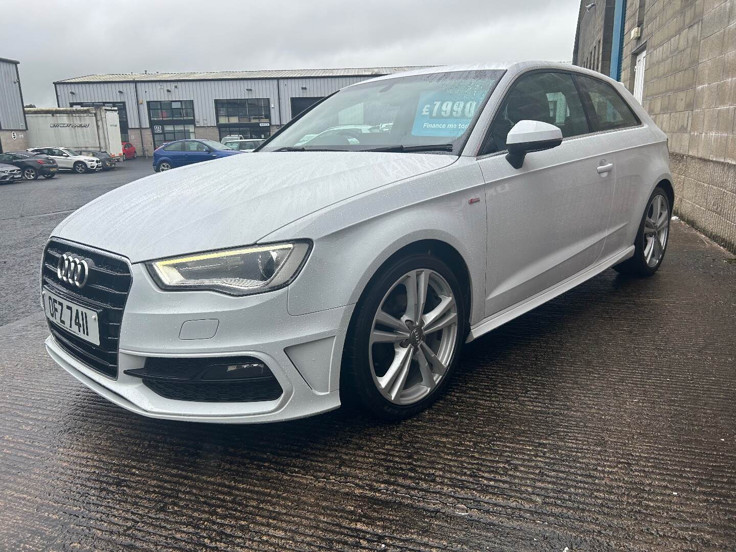 Audi A3 HATCHBACK in Down