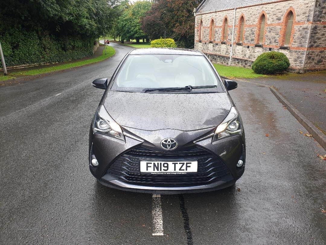 Toyota Yaris HATCHBACK in Armagh