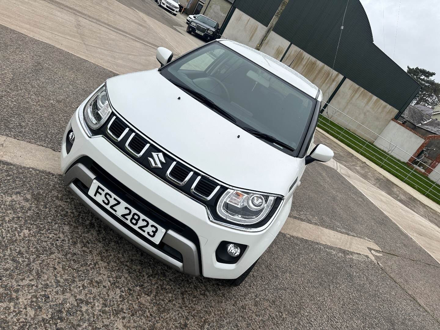 Suzuki Ignis HATCHBACK in Down