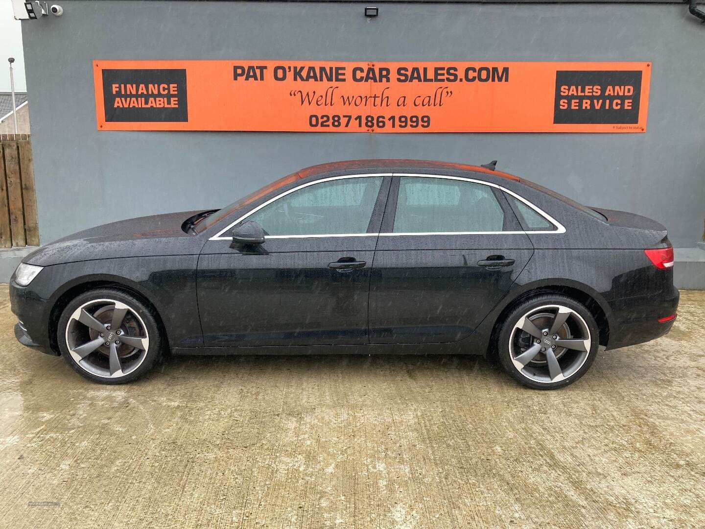 Audi A4 SALOON in Derry / Londonderry