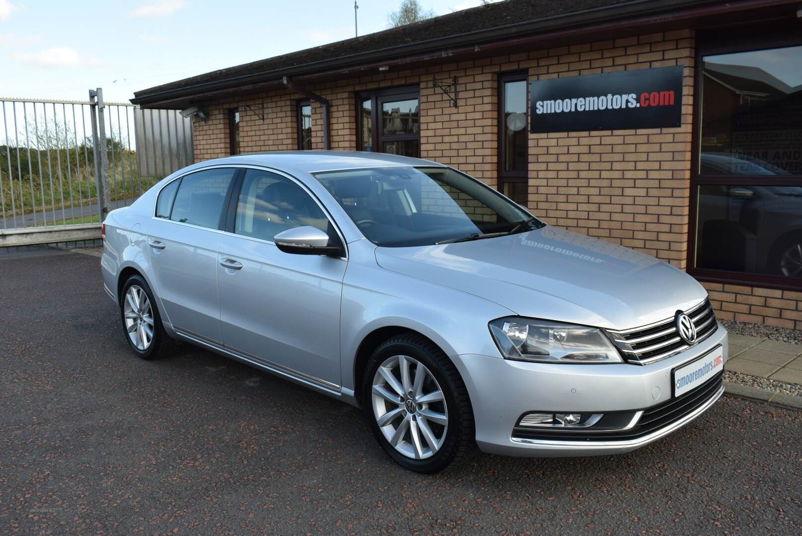 Volkswagen Passat DIESEL SALOON in Antrim