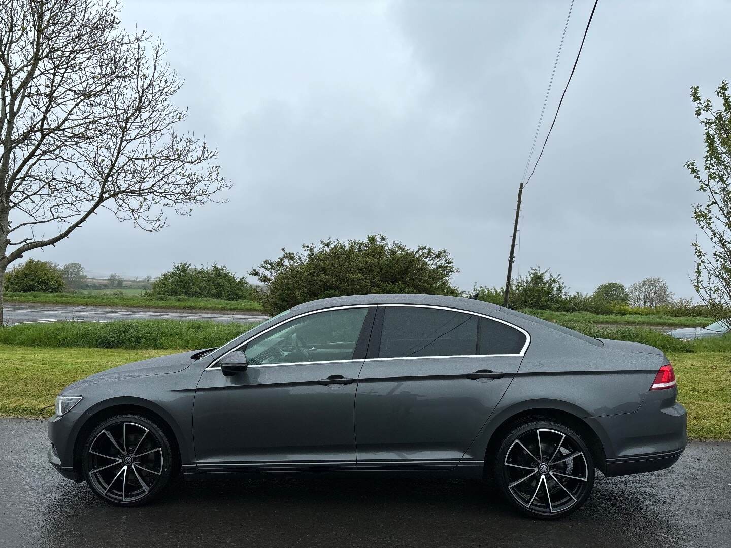 Volkswagen Passat DIESEL SALOON in Derry / Londonderry