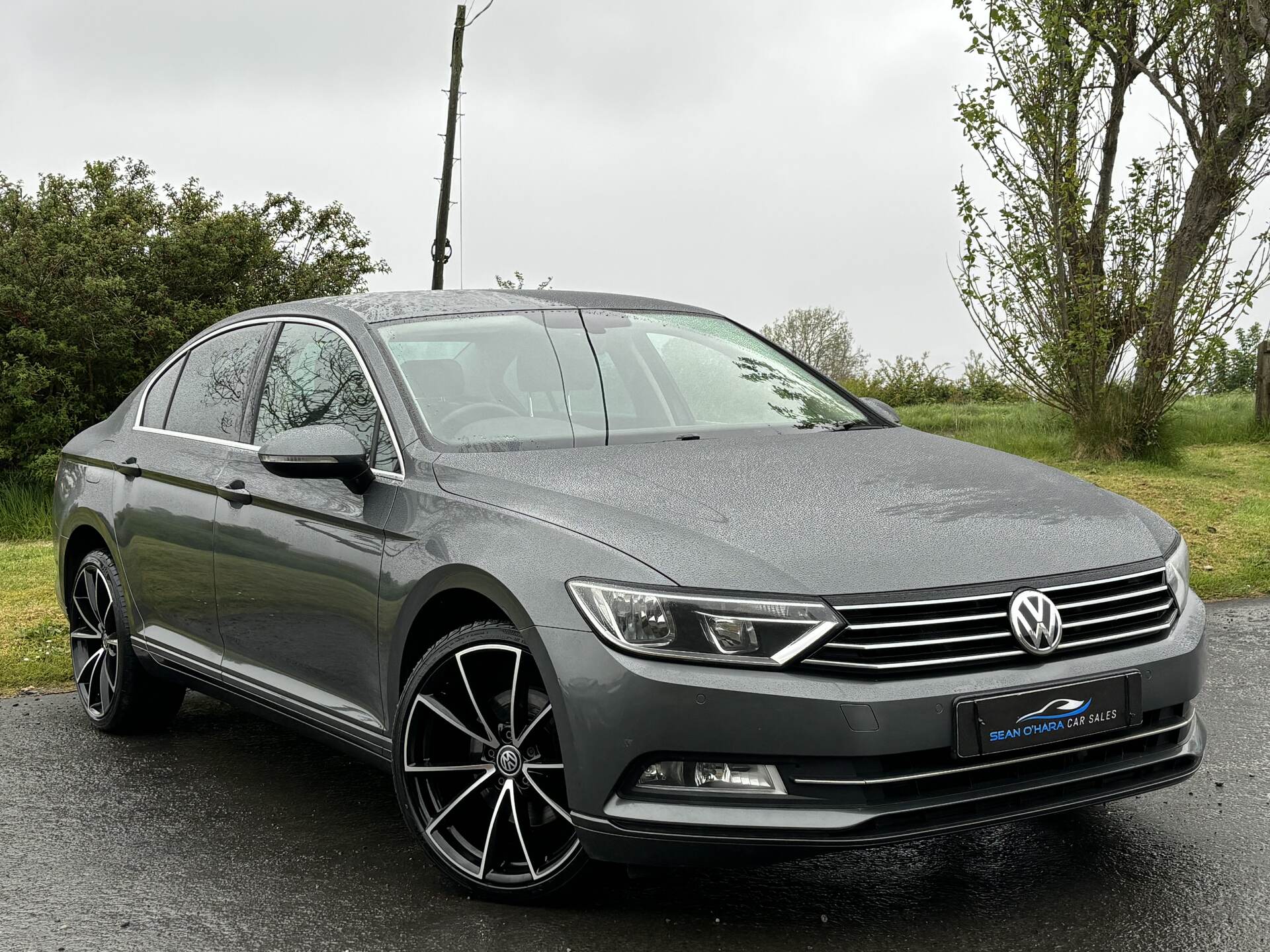 Volkswagen Passat DIESEL SALOON in Derry / Londonderry