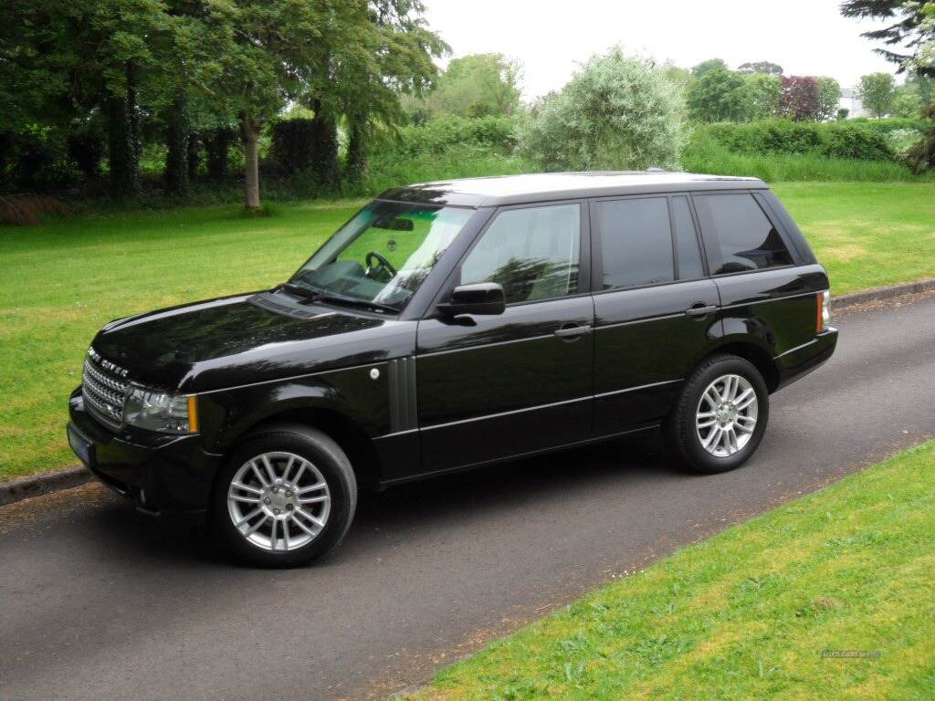 Land Rover Range Rover DIESEL ESTATE in Derry / Londonderry