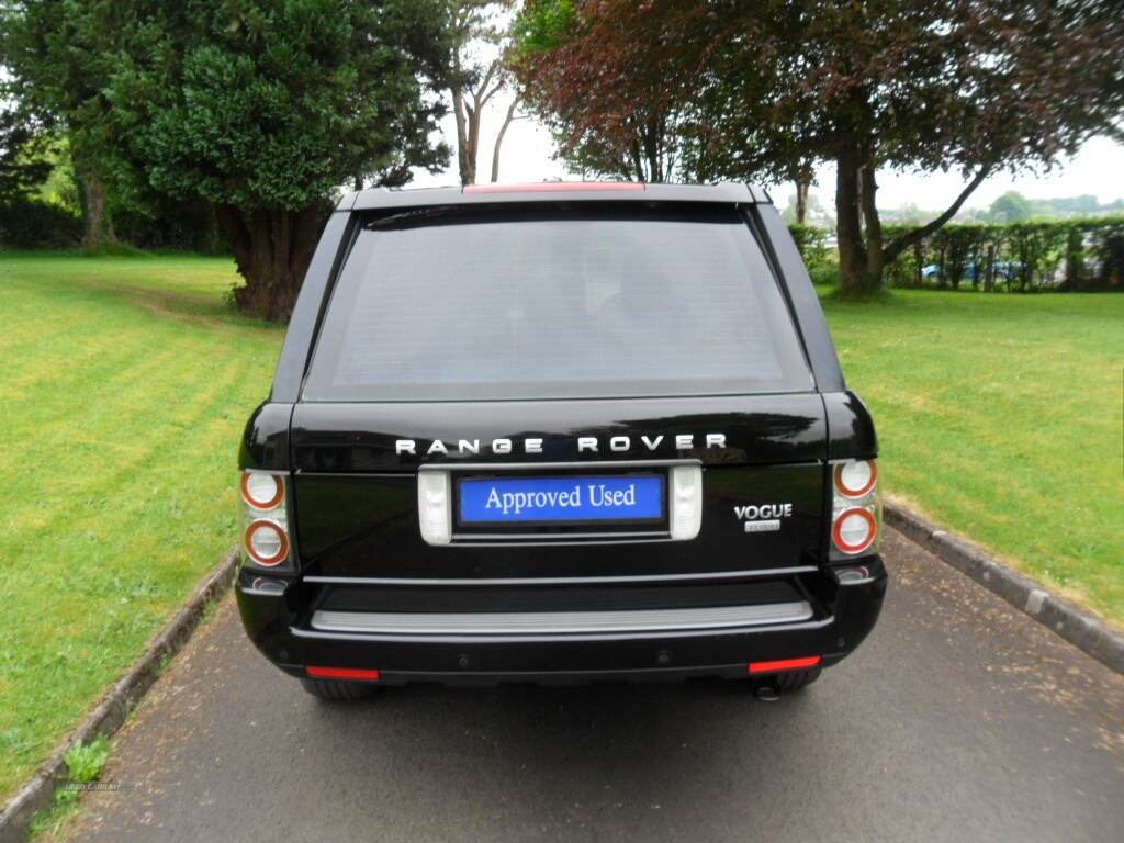 Land Rover Range Rover DIESEL ESTATE in Derry / Londonderry