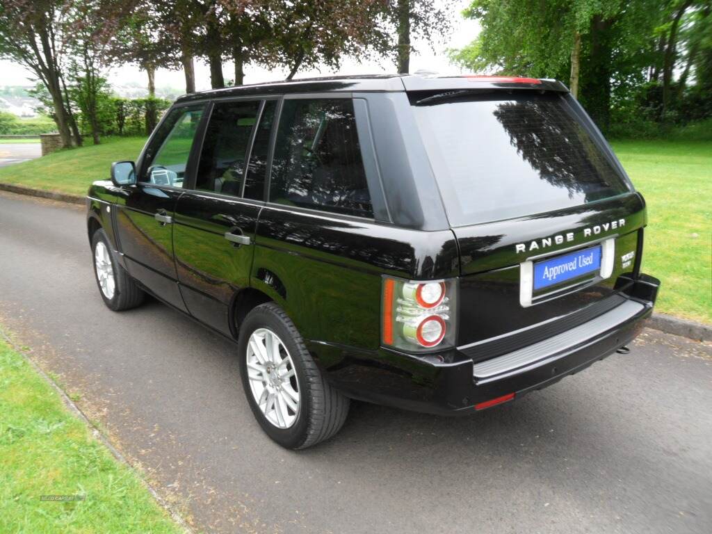 Land Rover Range Rover DIESEL ESTATE in Derry / Londonderry