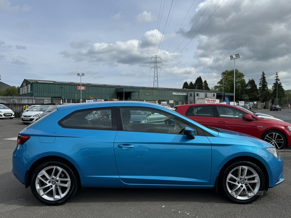 Seat Leon SPORT COUPE in Down