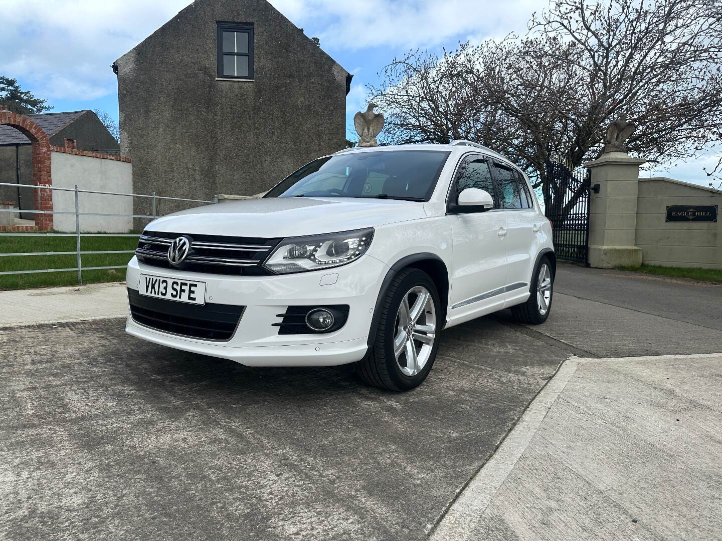 Volkswagen Tiguan DIESEL ESTATE in Down