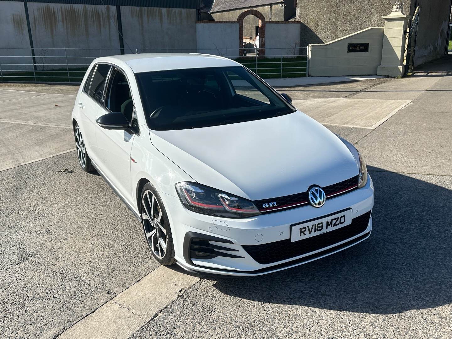 Volkswagen Golf HATCHBACK in Down