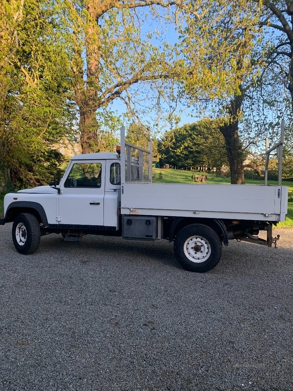 Land Rover Defender Chassis Cab TDCi [2.2] in Down