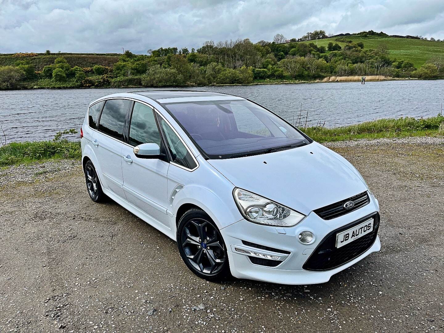 Ford S-Max DIESEL ESTATE in Derry / Londonderry