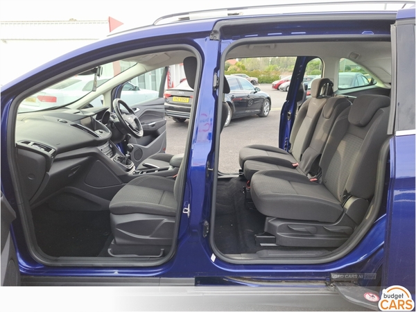 Ford Grand C-MAX DIESEL ESTATE in Down