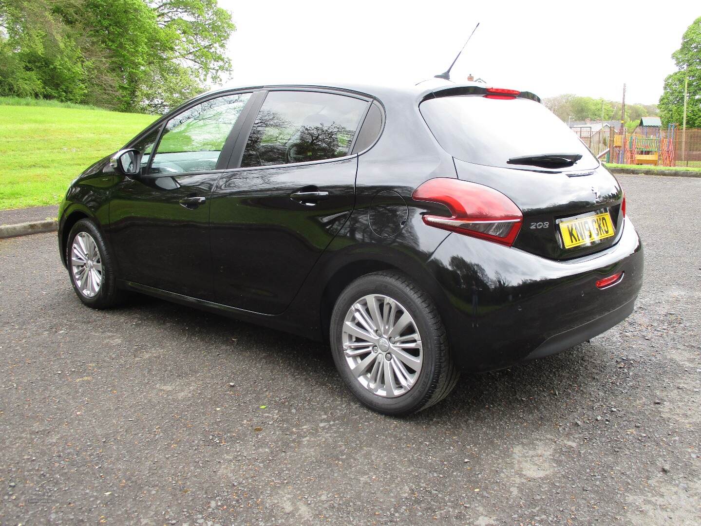 Peugeot 208 HATCHBACK in Derry / Londonderry