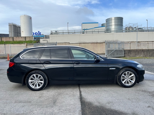 BMW 5 Series 520d SE 5dr in Down