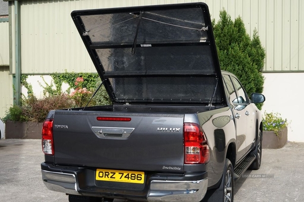 Toyota Hilux 2.4 INVINCIBLE 4WD D-4D DCB 4d 147 BHP LIFT UP LID, AIR CON, ALLOYS in Down