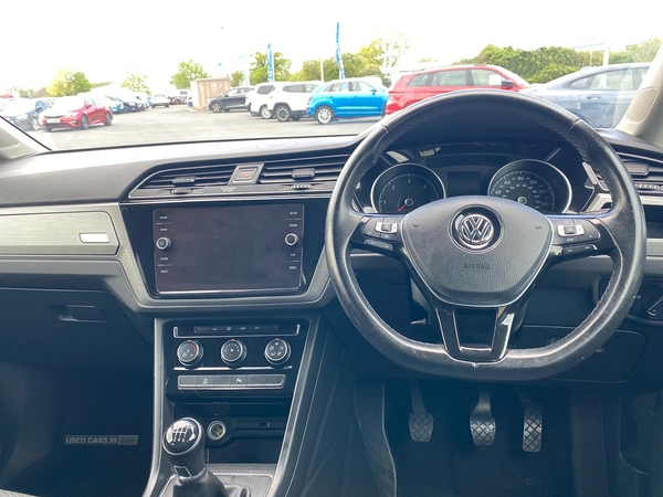 Volkswagen Touran 1.6 Tdi 115 Se 5Dr in Armagh