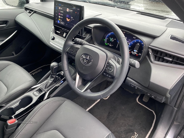 Toyota Corolla 2.0 Hybrid Excel 5Dr Cvt in Antrim
