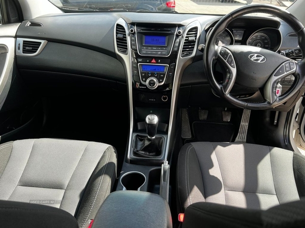 Hyundai i30 1.6 CRDI SE 5d 109 BHP in Armagh