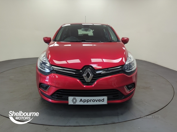 Renault Clio Signature Nav 1.5 dCi 90 Stop Start in Armagh