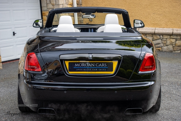 Rolls-Royce DAWN 6.6 V12 Black Badge Auto in Down