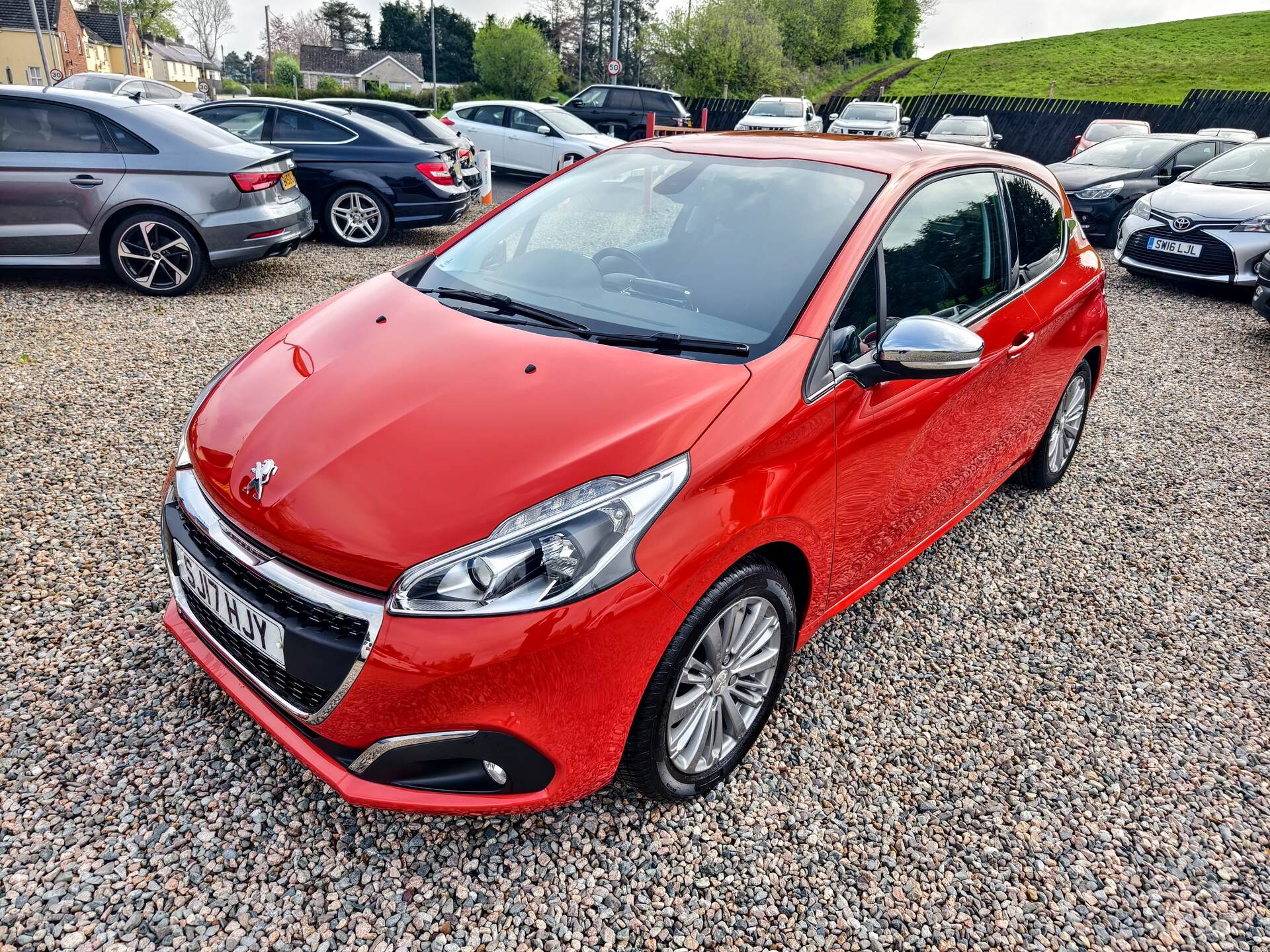 Peugeot 208 HATCHBACK in Fermanagh