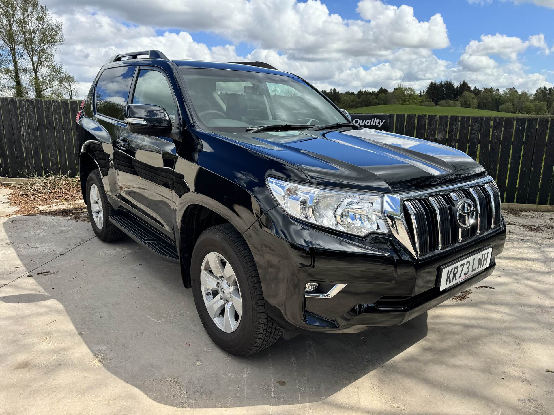 Toyota Land Cruiser DIESEL SW in Tyrone