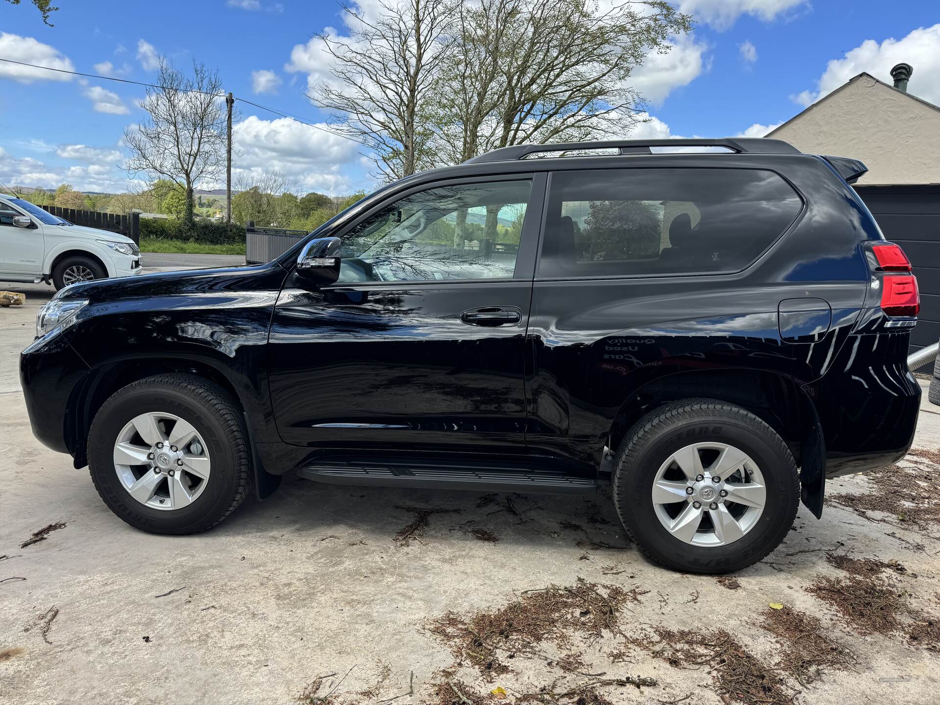 Toyota Land Cruiser DIESEL SW in Tyrone