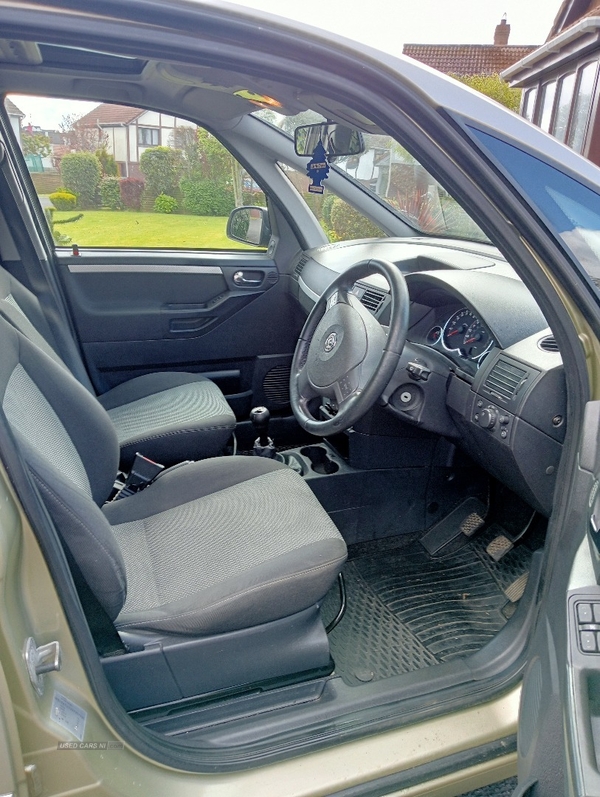 Vauxhall Meriva 1.4i 16V Design 5dr in Derry / Londonderry
