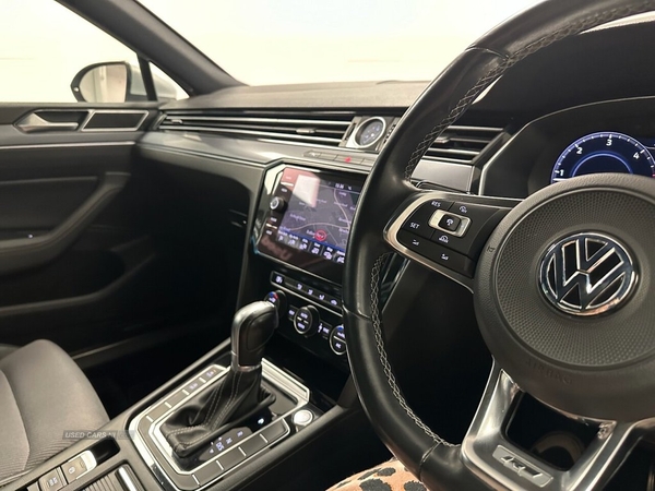 Volkswagen Passat 2.0 R LINE TDI BLUEMOTION TECHNOLOGY DSG 4d 148 BHP SAT NAV, HEATED SEATS in Down