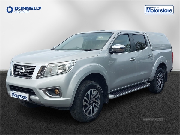 Nissan Navara Double Cab Pick Up N-Connecta 2.3dCi 190 4WD in Down