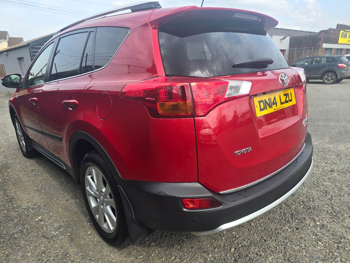 Toyota RAV4 DIESEL ESTATE in Down