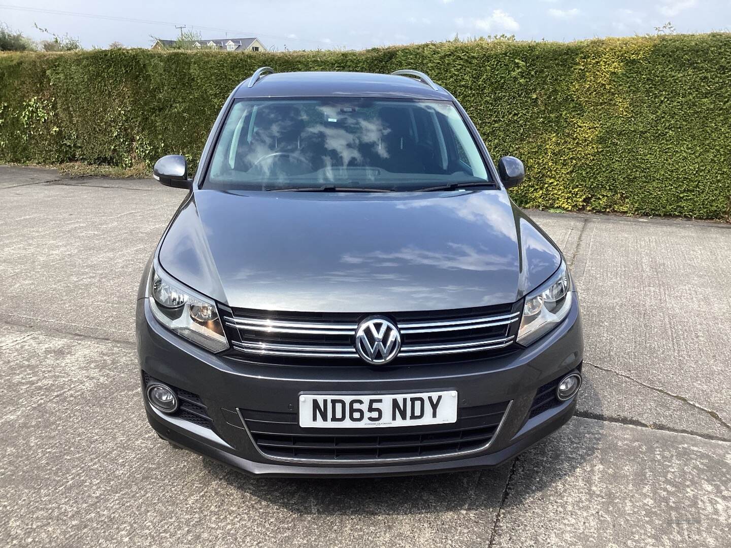 Volkswagen Tiguan DIESEL ESTATE in Down