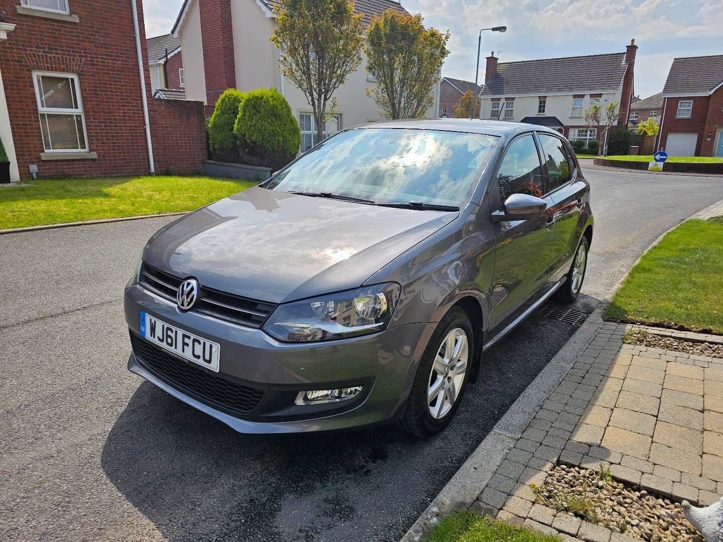 Volkswagen Polo HATCHBACK in Down