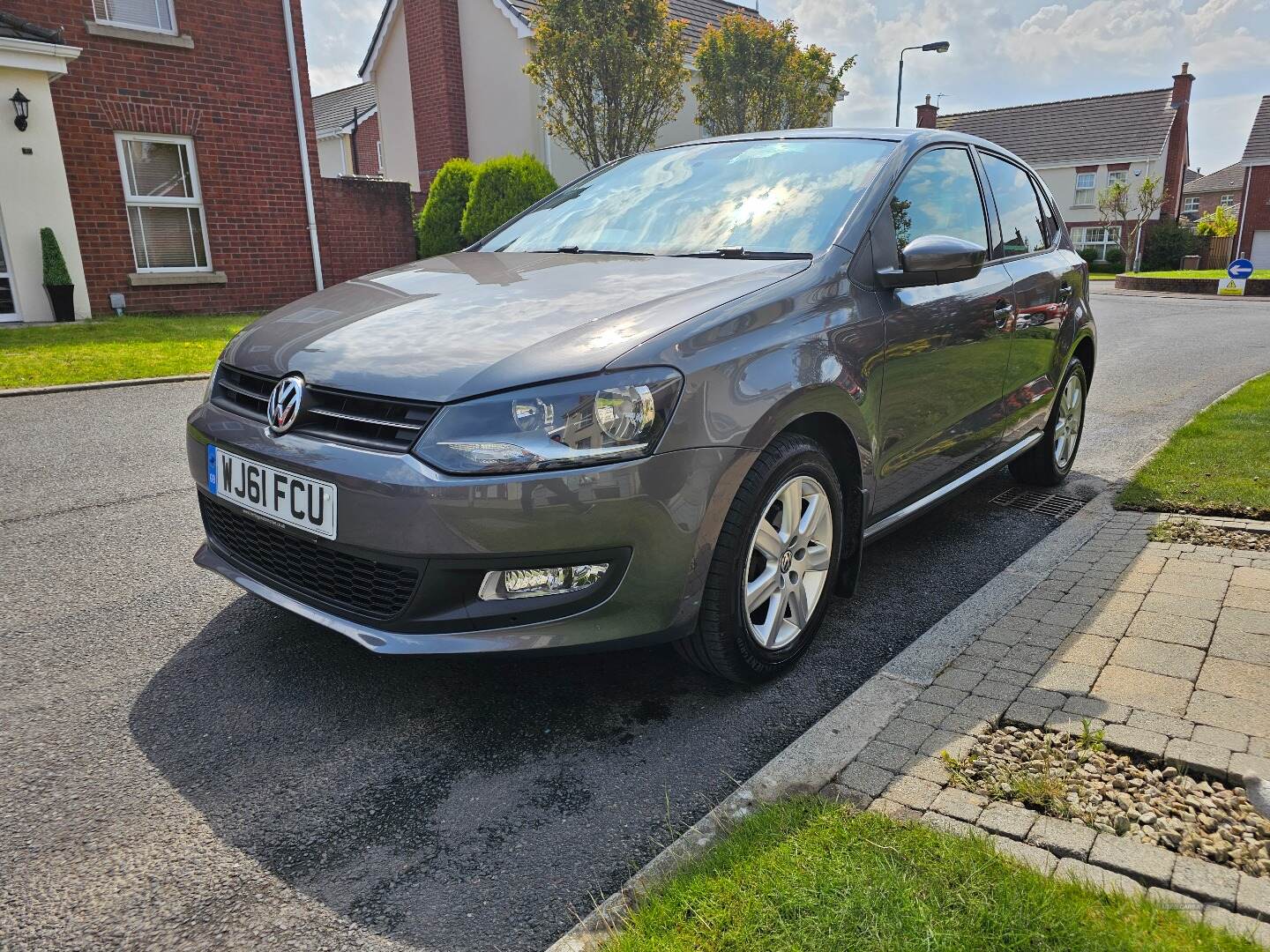 Volkswagen Polo HATCHBACK in Down