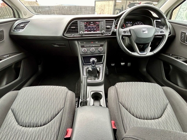 Seat Leon 1.6 TDI SE TECHNOLOGY 3d 105 BHP in Antrim