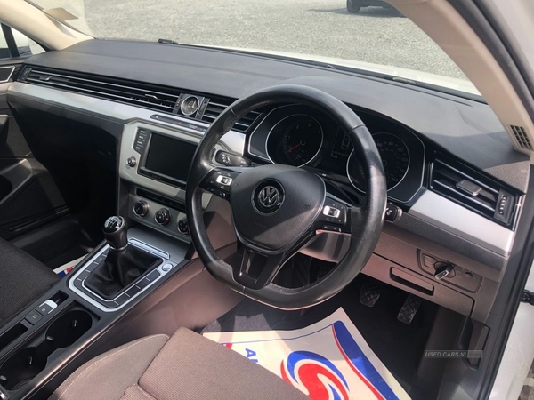 Volkswagen Passat 1.6 SE BUSINESS TDI BLUEMOTION TECHNOLOGY 4d 119 BHP in Armagh