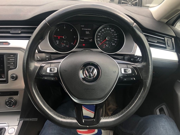 Volkswagen Passat 1.6 SE BUSINESS TDI BLUEMOTION TECHNOLOGY 4d 119 BHP in Armagh